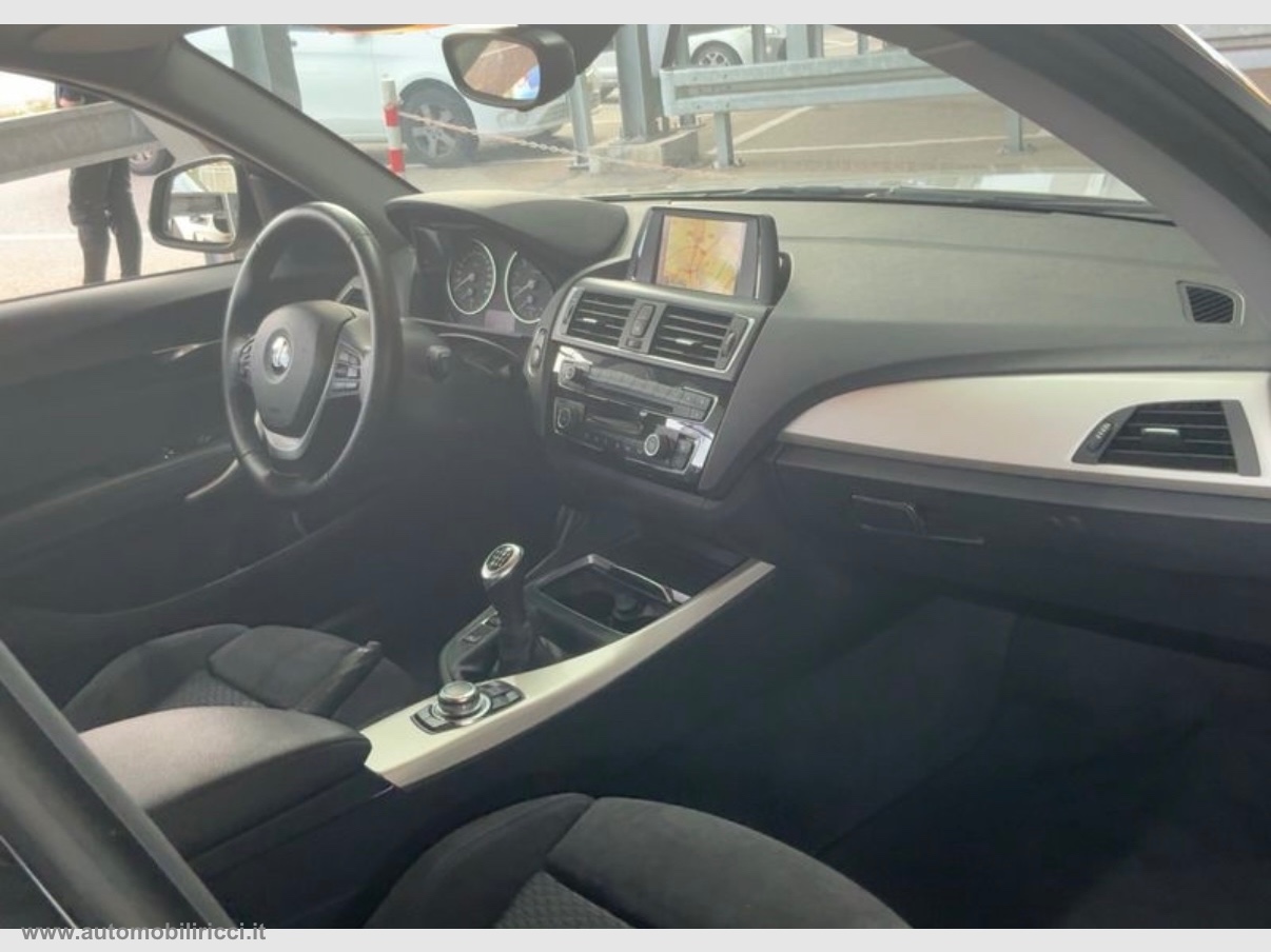 220i Coupé Advantage - immagine 6