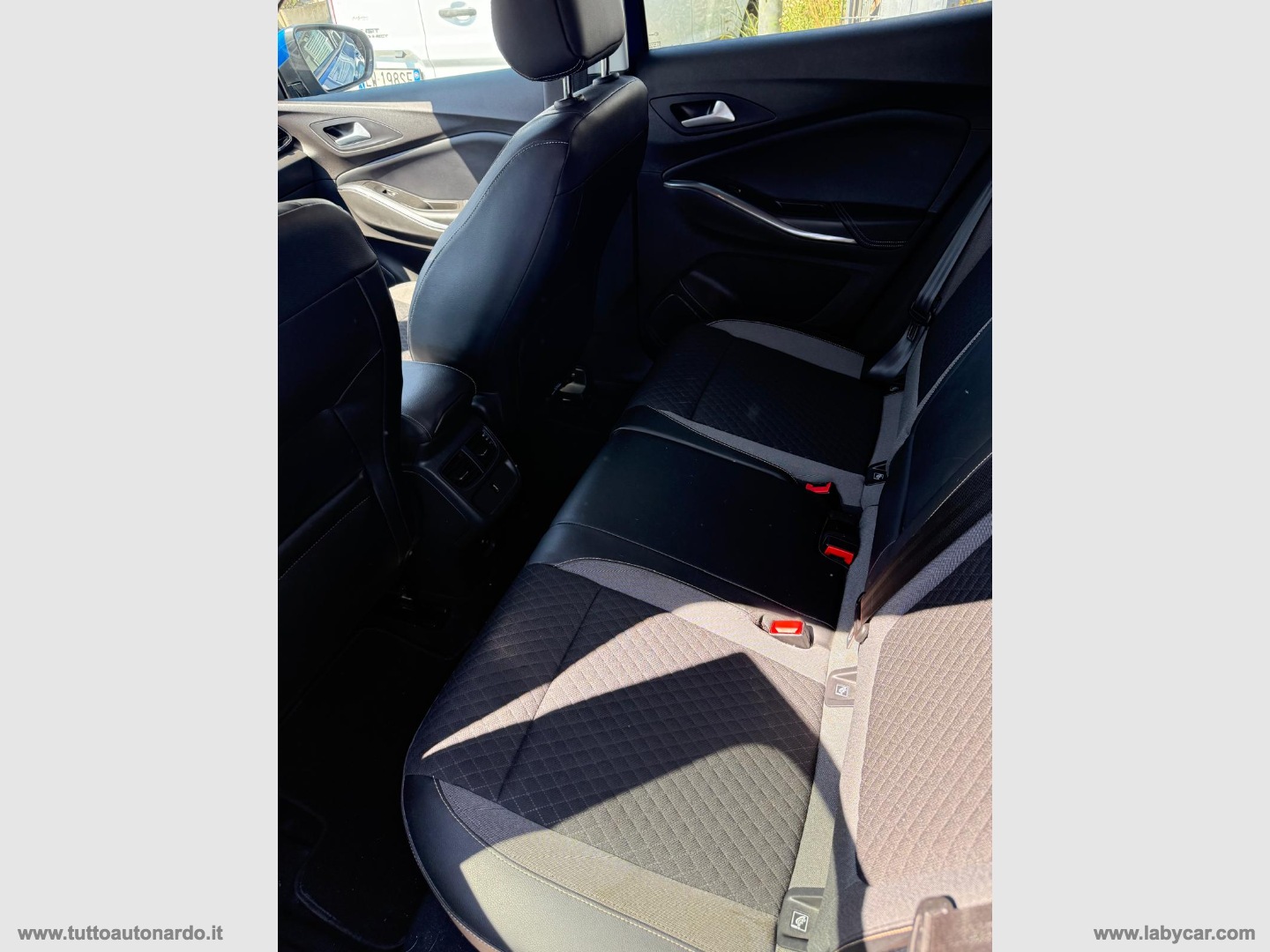 Grandland X 2.0 D Ecotec S&S aut.120Ann. - immagine 6