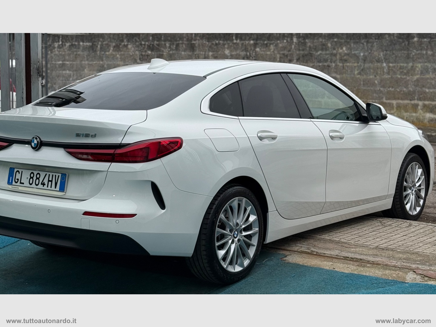 216d Gran Coupé Colorvision Edition aut. - immagine 6