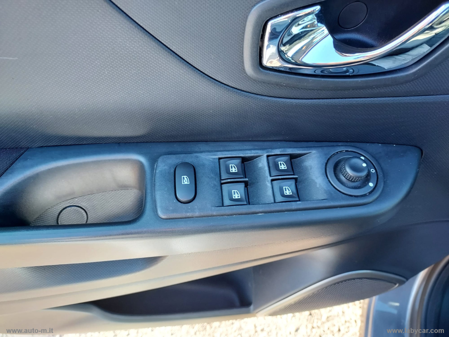 Captur 1.5 dCi 8V 90 CV S&S Ener. R-Link - immagine 6