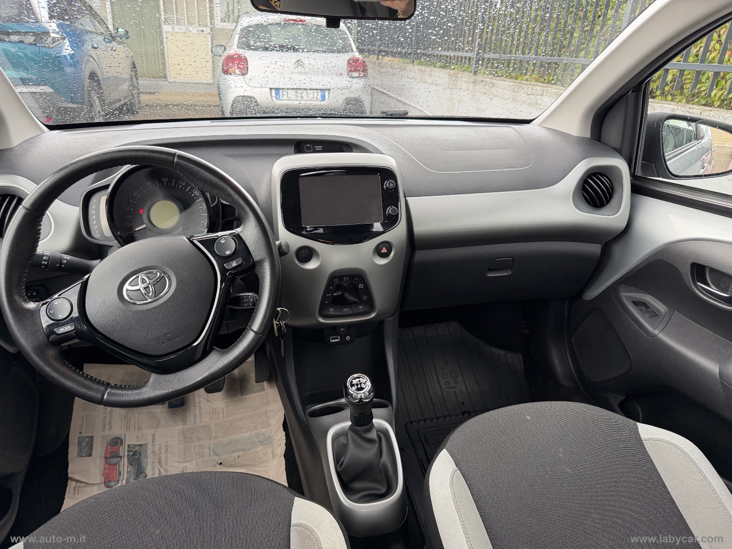 Aygo 1.0 VVT-i 69 CV 3p. x-cool TSS - immagine 6