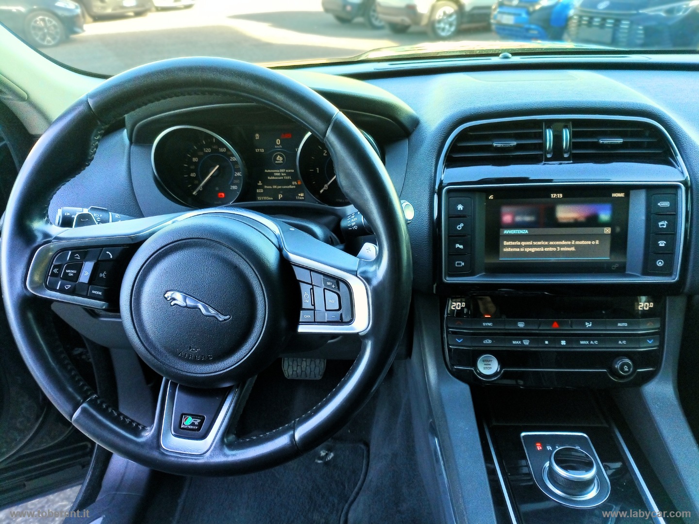 F-Pace 2.0 D 240 CV AWD aut. R-Sport - immagine 6