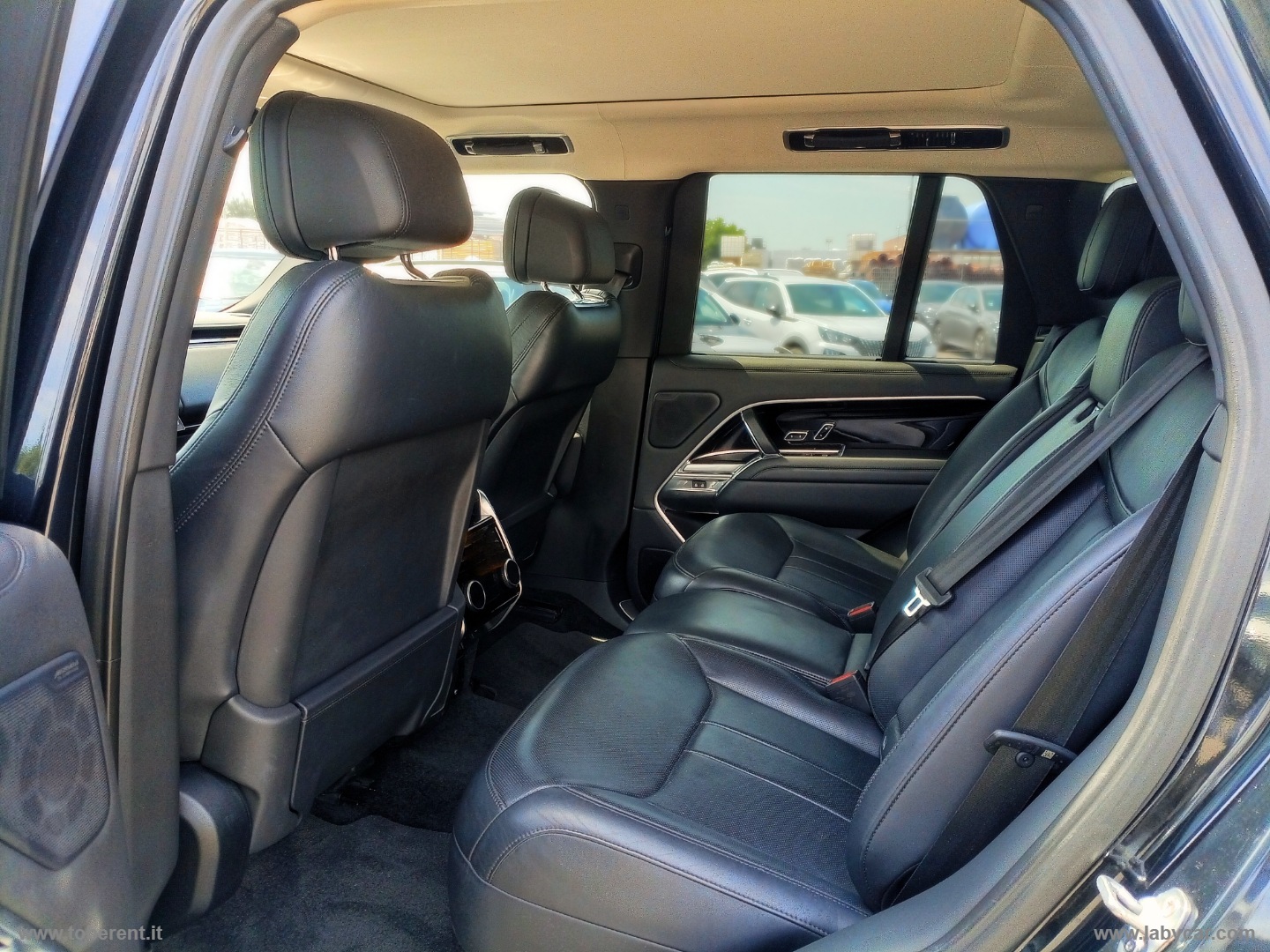Range Rover 3.0D l6 250 MHEV Autobiography - immagine 6