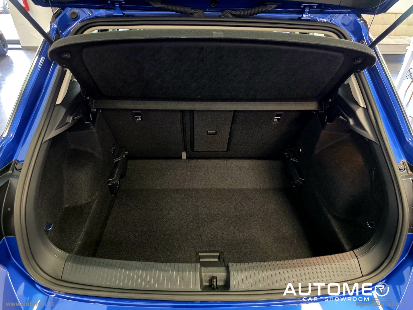 T-Roc 2.0 TDI SCR 150 CV DSG Life - immagine 6