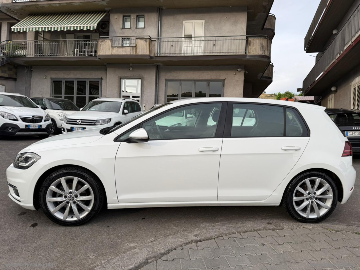 Golf 7.5 2.0 TDI 5p. Executive BMT - immagine 6