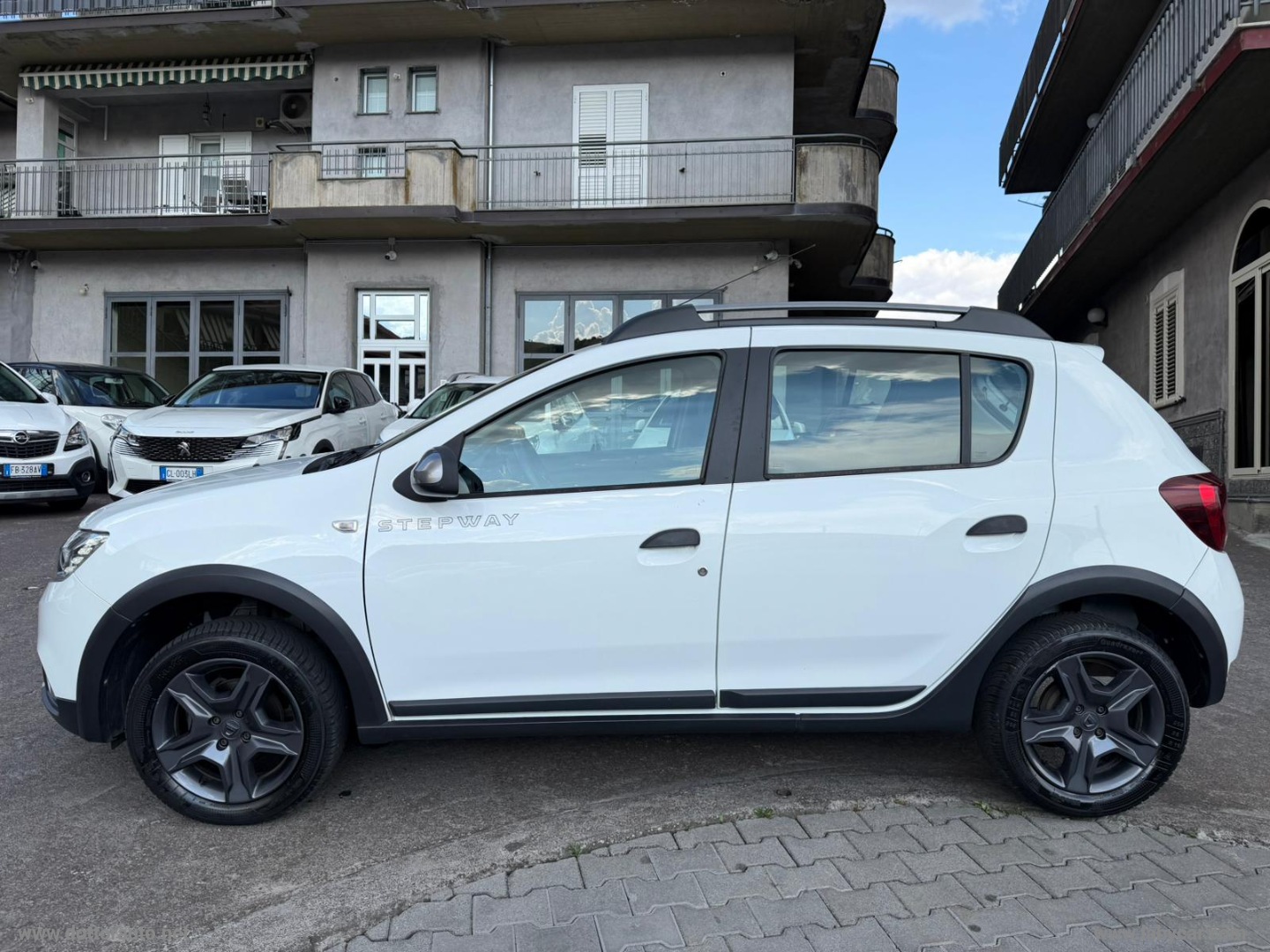 Sandero Stepway 1.5 dCi 8V 90 CV S&S - immagine 6
