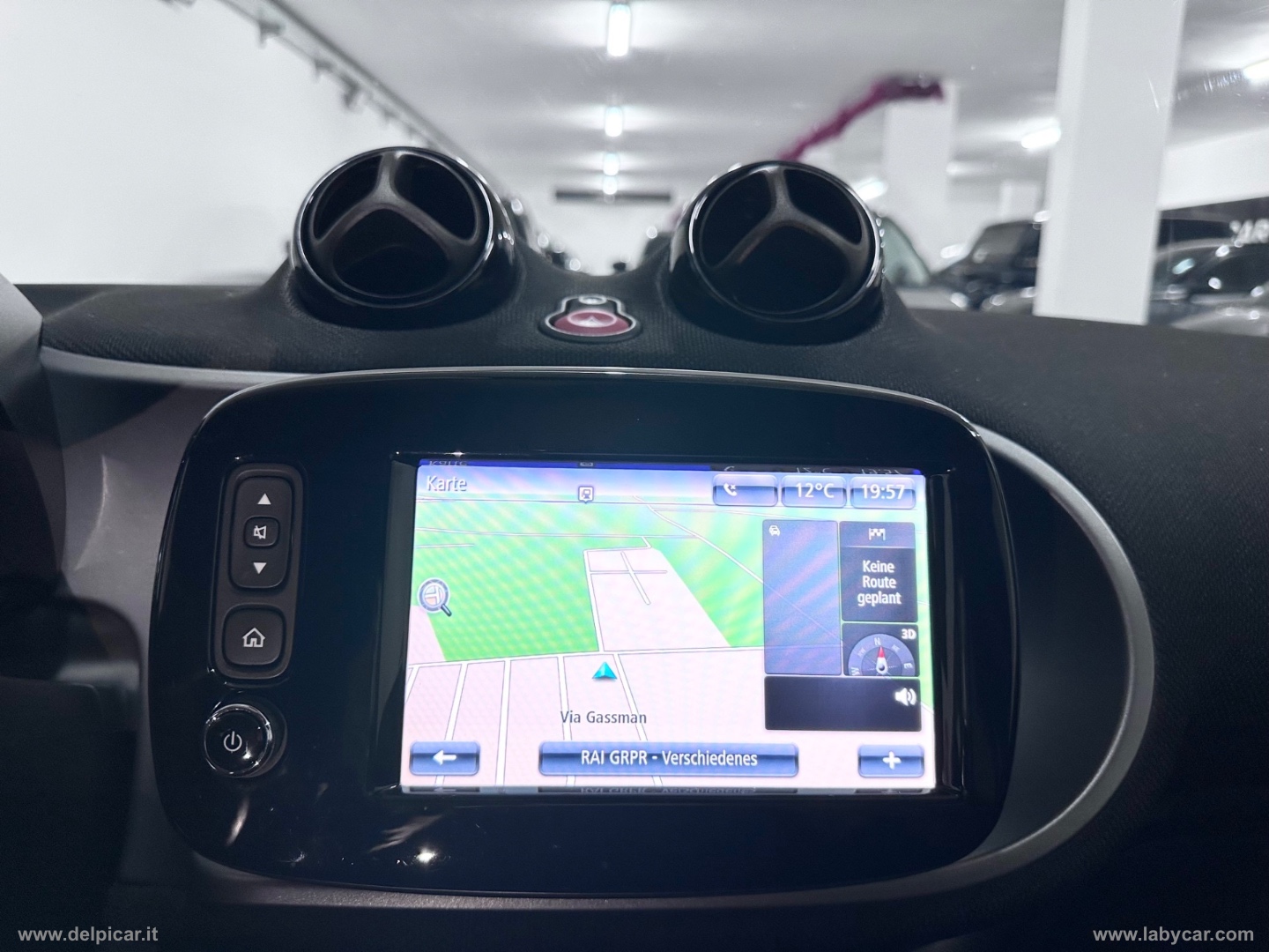 forfour BRABUS 90 0.9 Turbo twinamic Passion - immagine 6