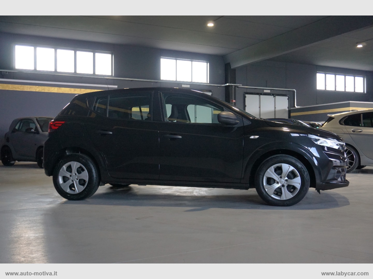 Sandero Streetway 1.0 SCe 65CV Essential - immagine 6