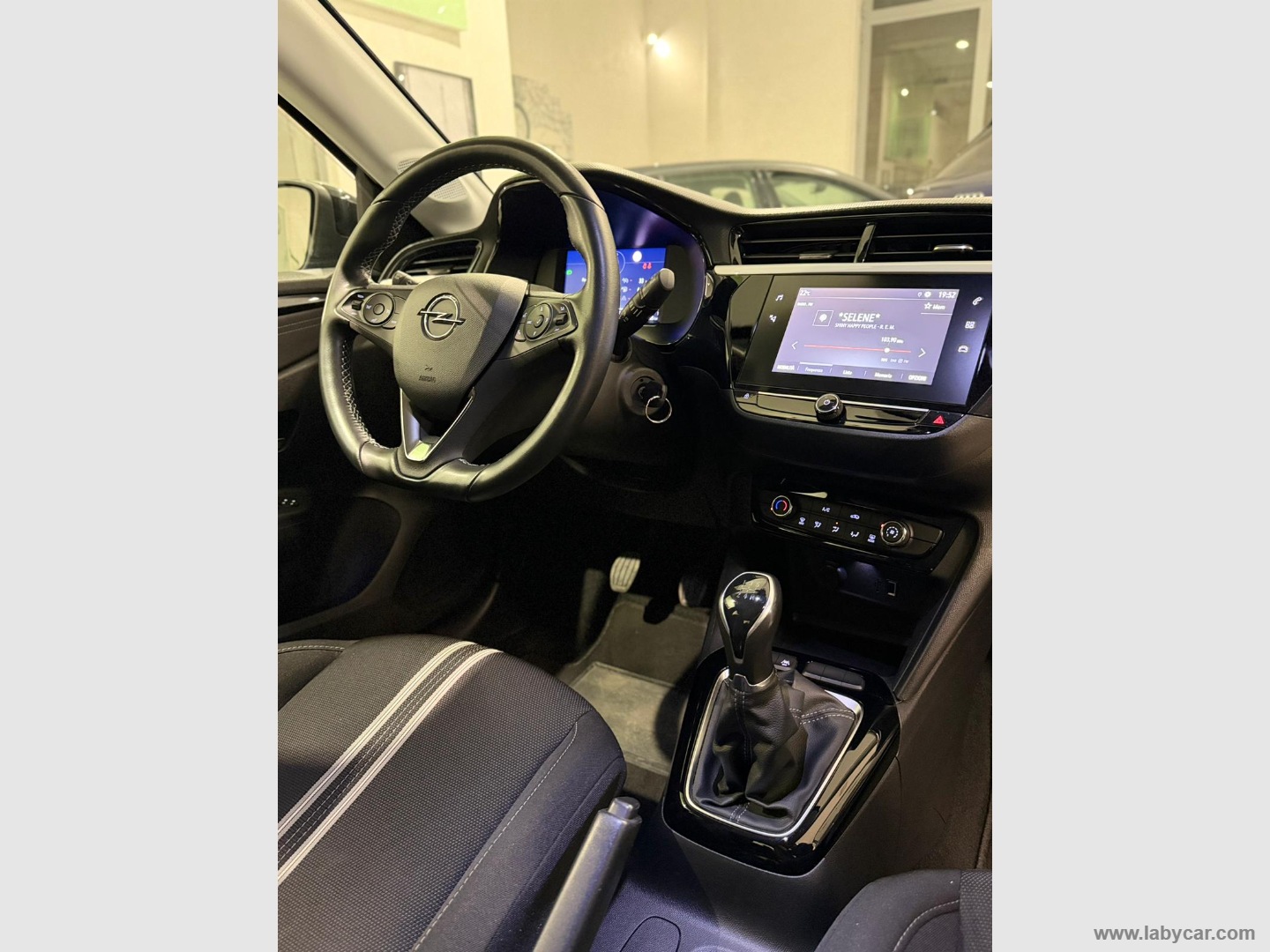 Corsa 1.2 GS - immagine 6