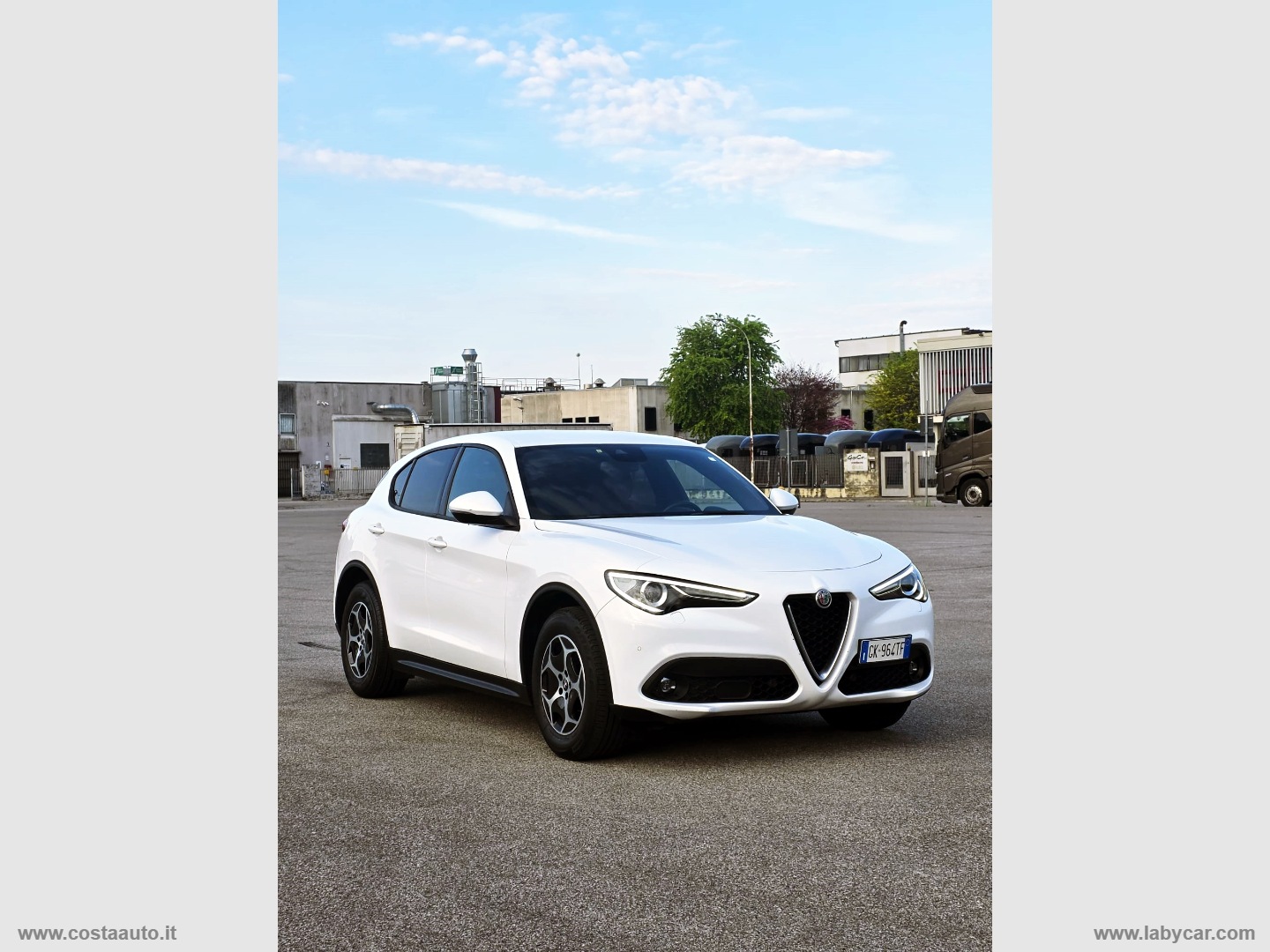 Stelvio 2.2 T.diesel 190 CV AT8 Q4 Exec. - immagine 6