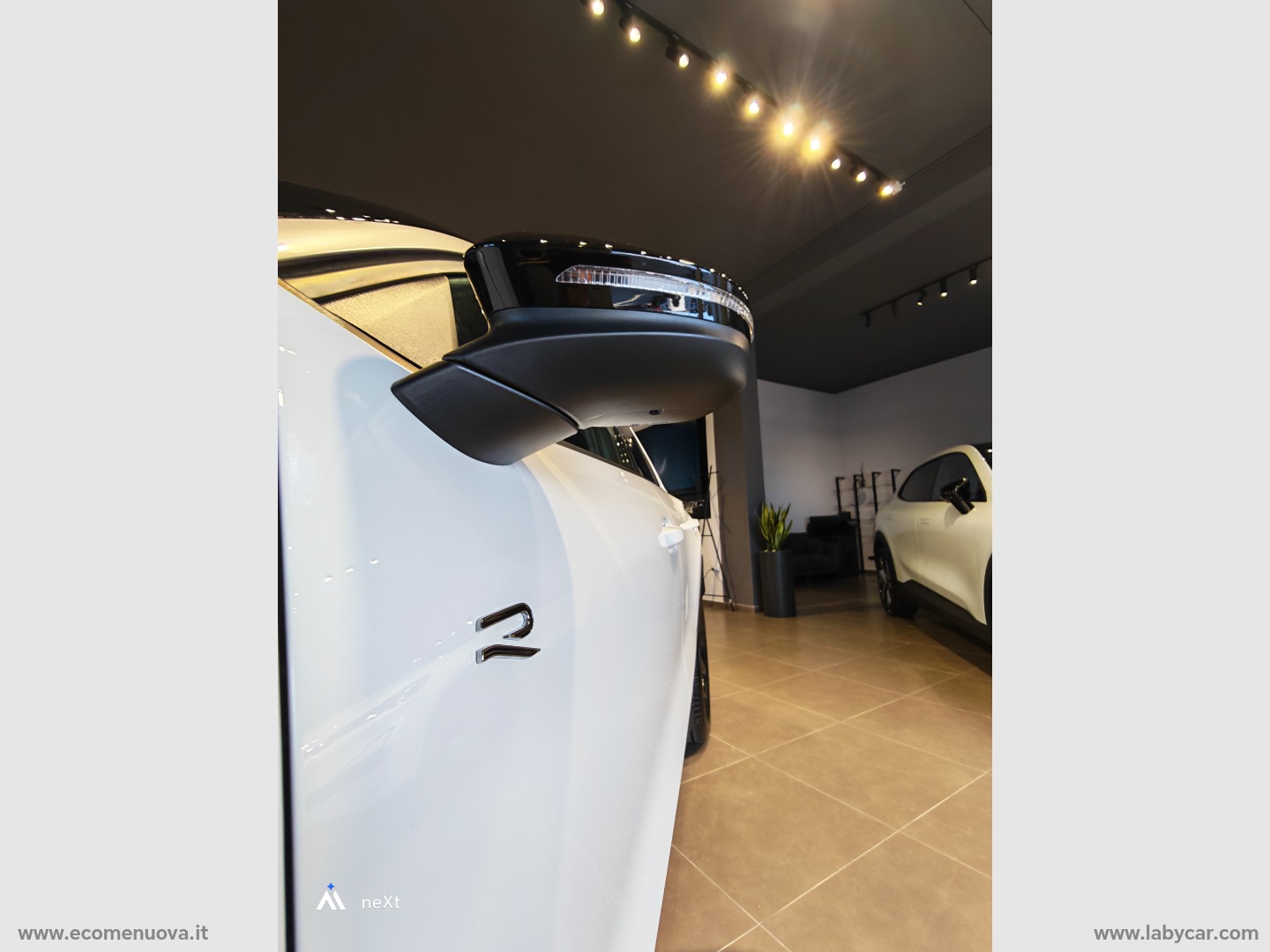 T-Roc 1.5 eTSI ACT 150 CV DSG R-Line - immagine 6
