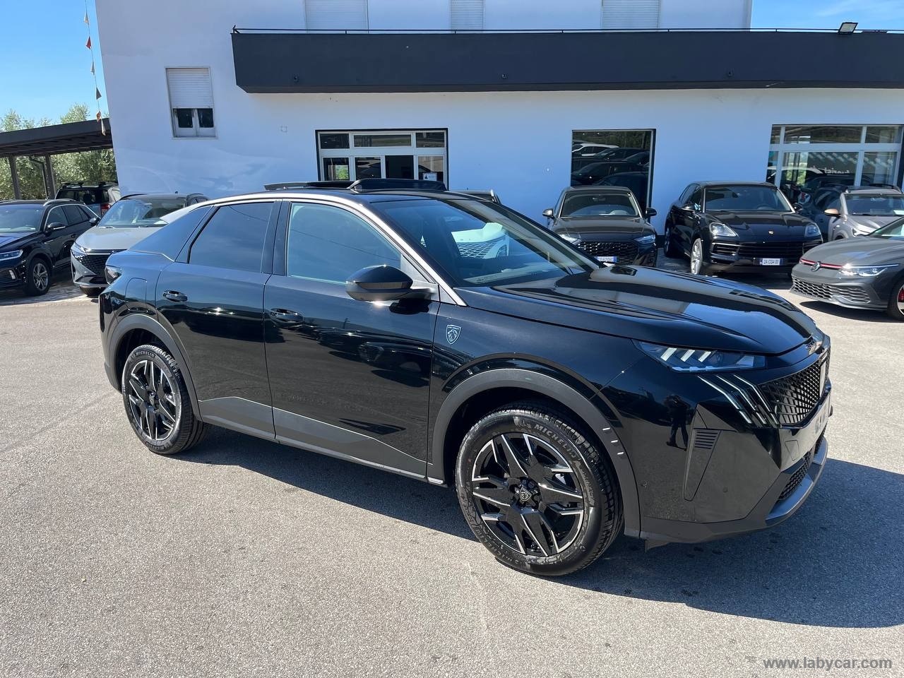 3008 Plug-in Hybrid 225 e-DCS7 GT - immagine 6