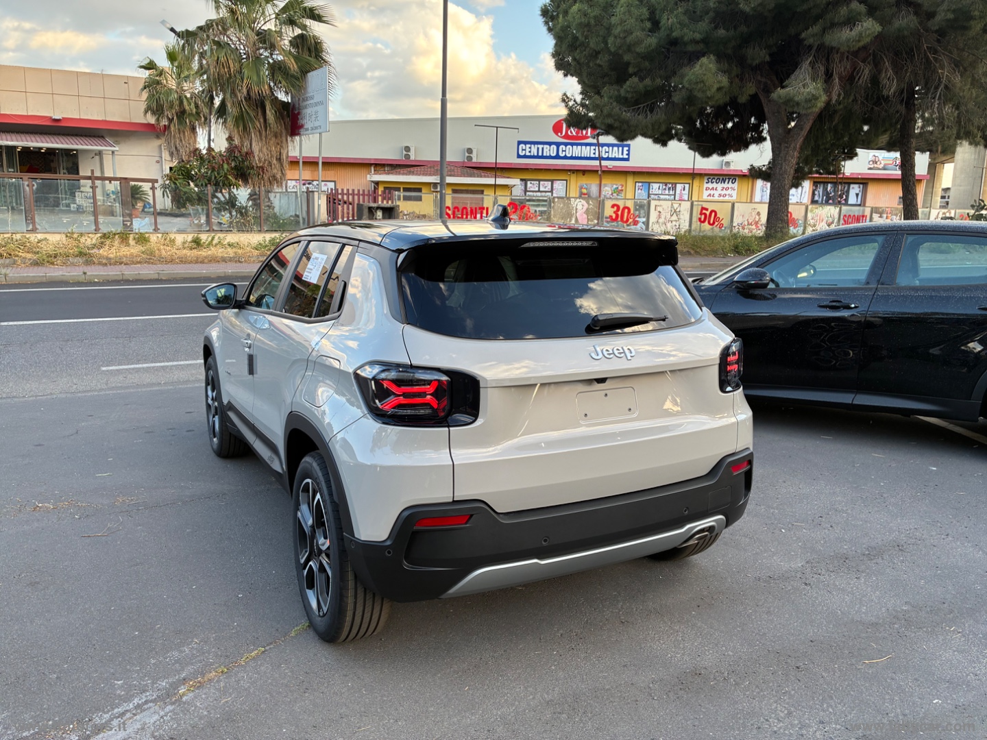 Avenger 1.2 Turbo 100 CV Summit - immagine 6