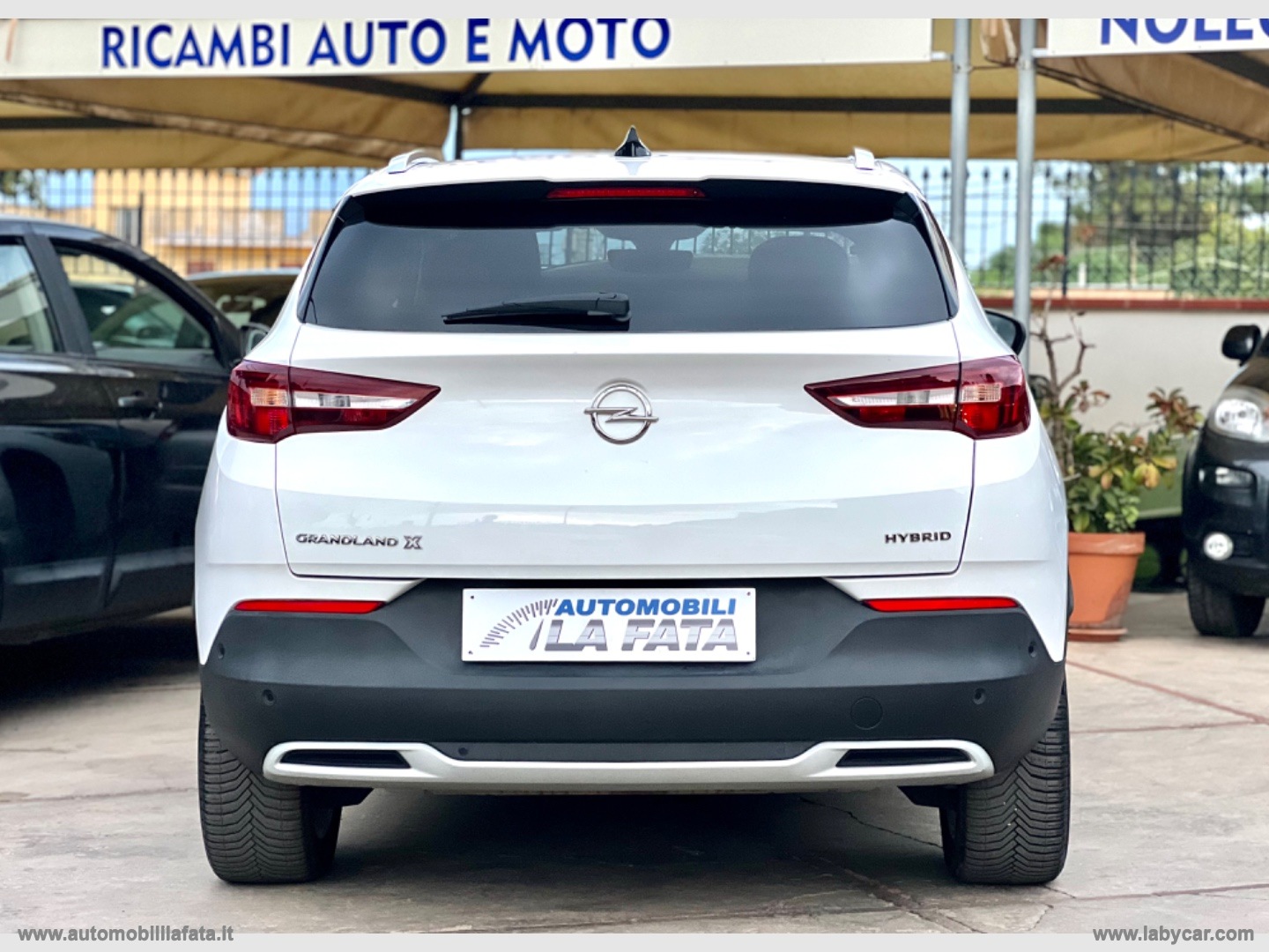 Grandland X 1.6 Hybrid Plug-in aut. FWD 04/2021 36.300KM - immagine 6