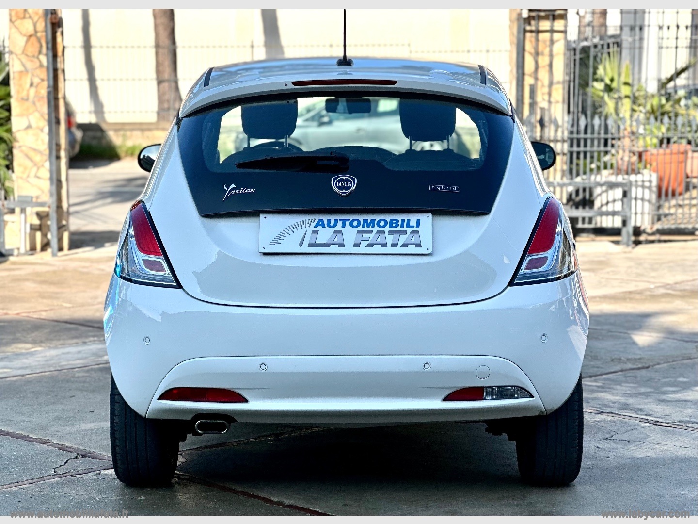 Ypsilon 1.0 FireFly 5p.S&S Hyb. Eco Gold HYBRID IDEALE PER NEOPATENTATI - immagine 6