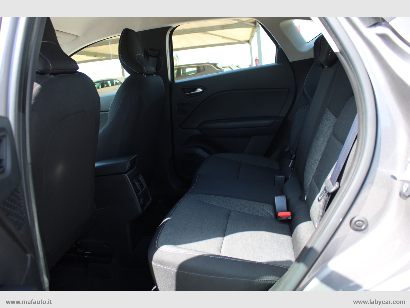 Captur TCe 12V 100 CV GPL Business - immagine 7