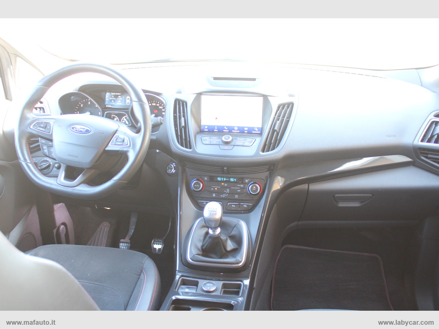 Kuga 2.0 TDCI 120 CV S&S 2WD ST-Line - immagine 7