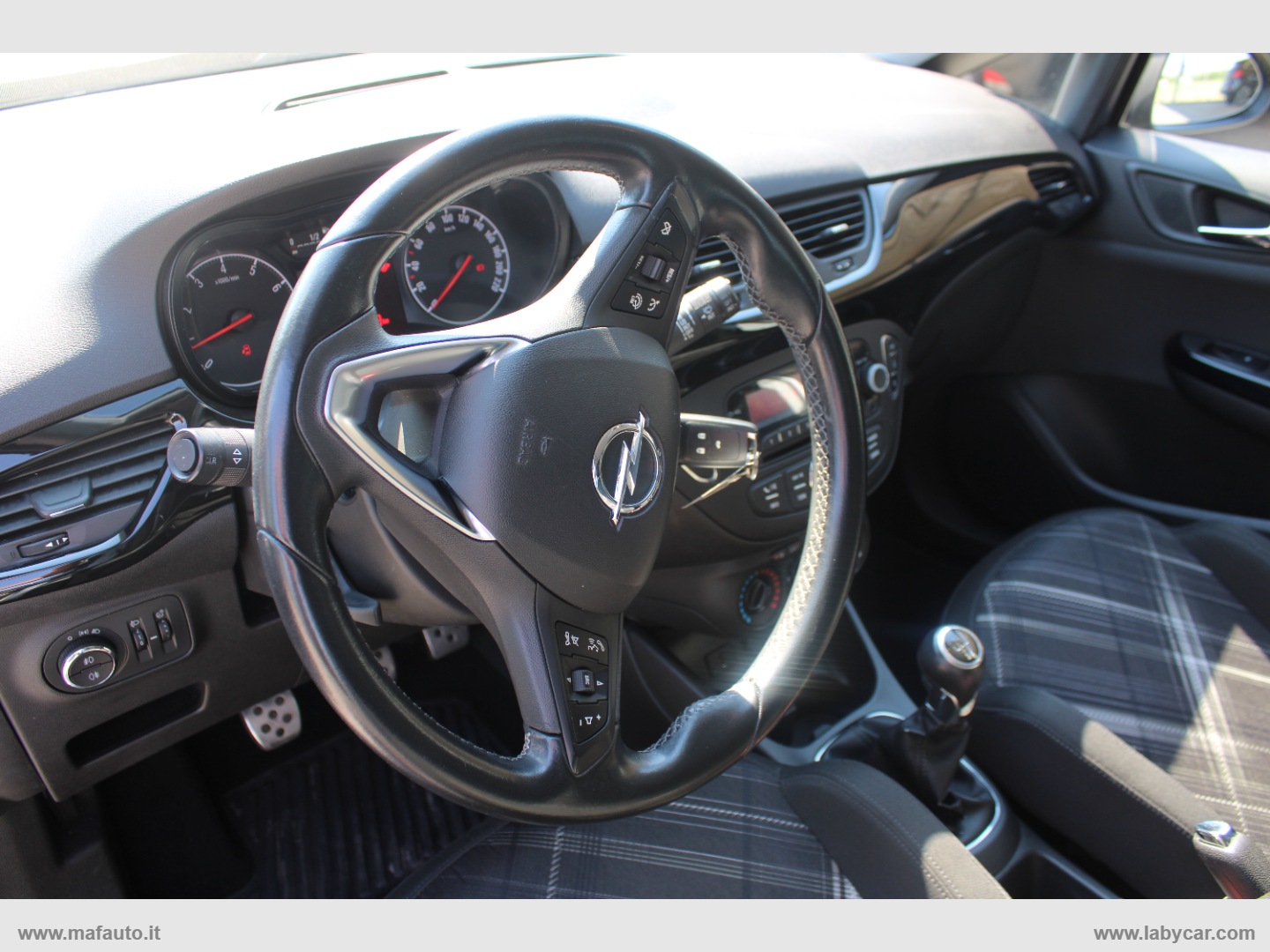 Corsa 1.4 90 CV GPL Tech 5p. n-Joy B-COLOR - immagine 7