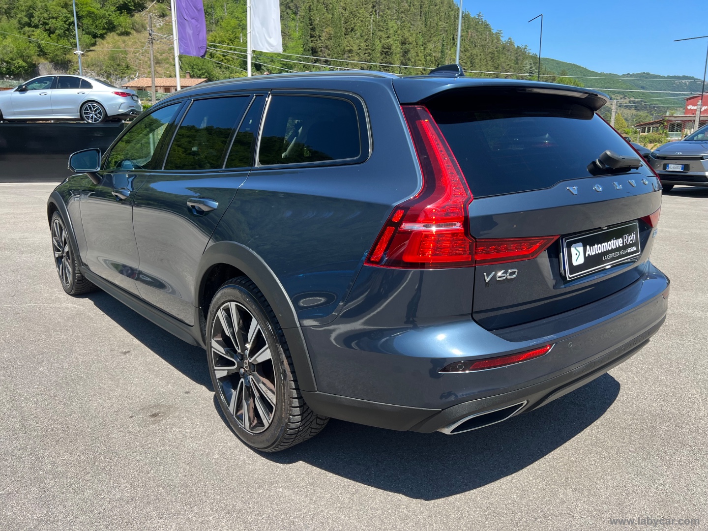 V60 Cross Country D4 AWD Geartronic Pro - immagine 7