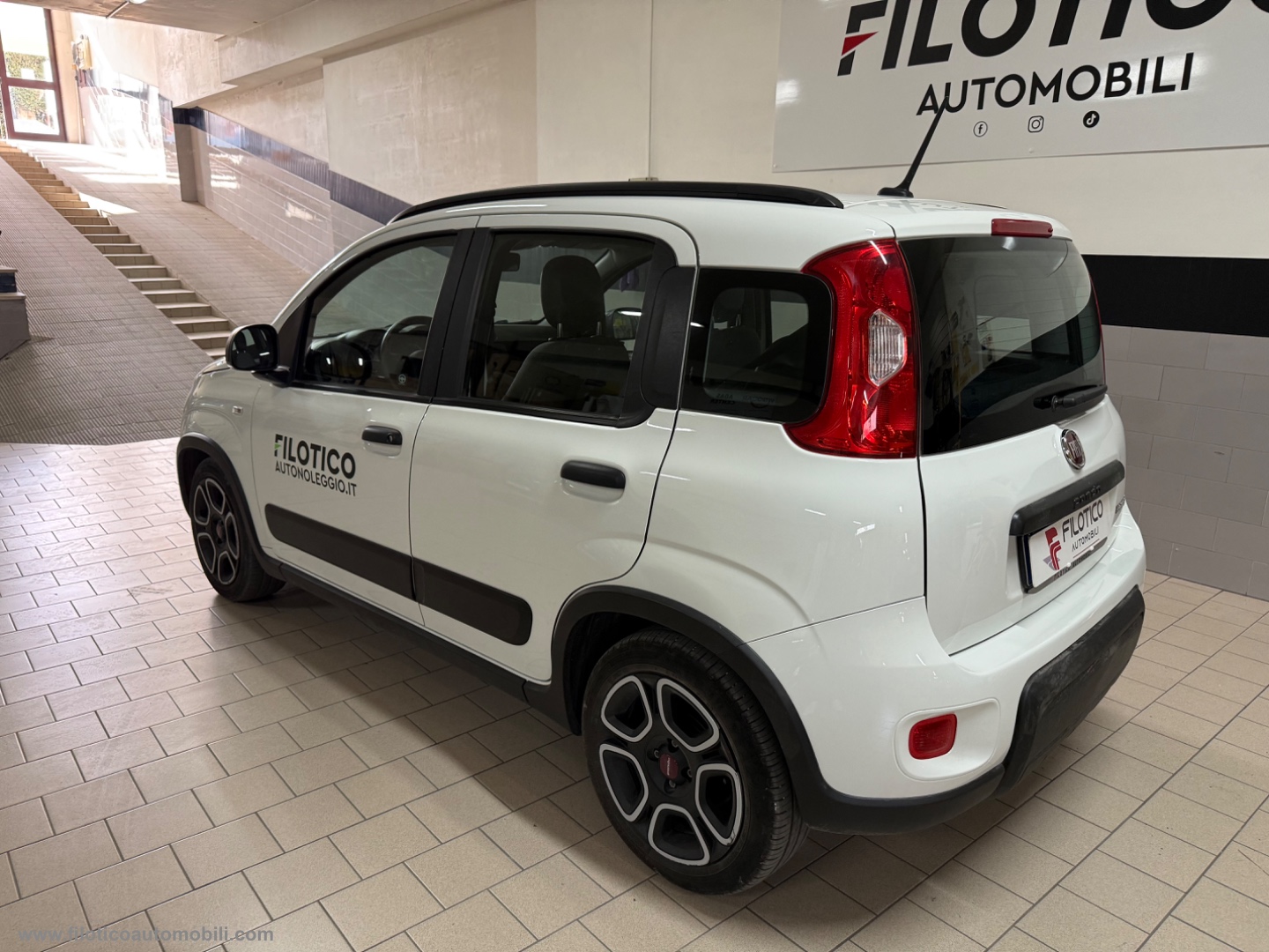 Panda 1.0 FireFly S&S Hybrid City Life - immagine 7