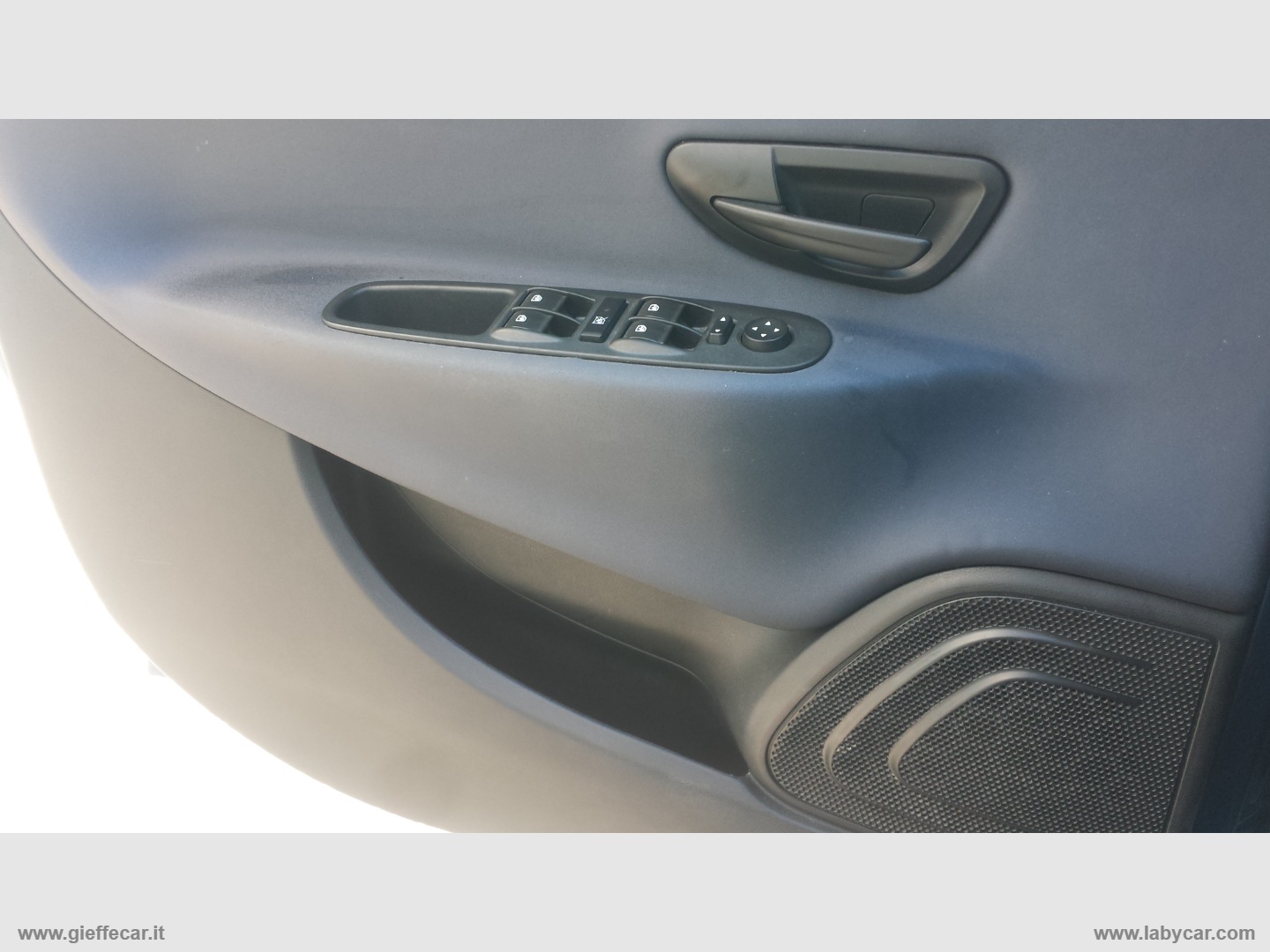Ypsilon 1.0 FireFly 5p. S&S HYBRID Gold PLUS - immagine 7