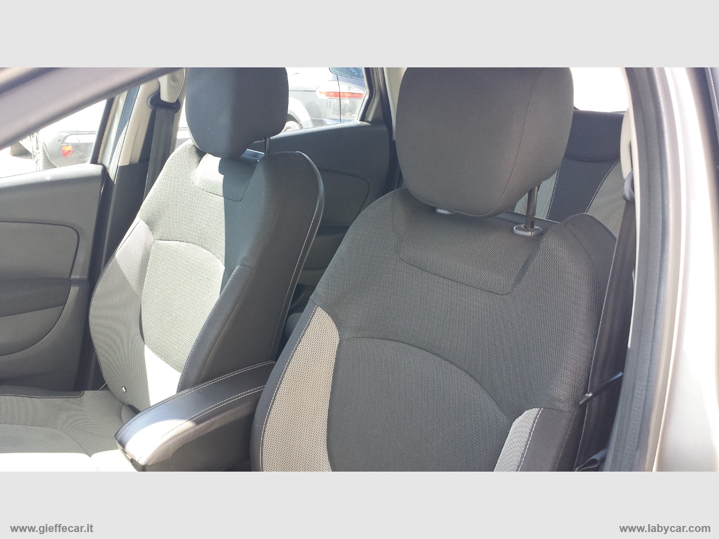 Captur dCi 8V 90 CV S&S Energy Zen - immagine 7