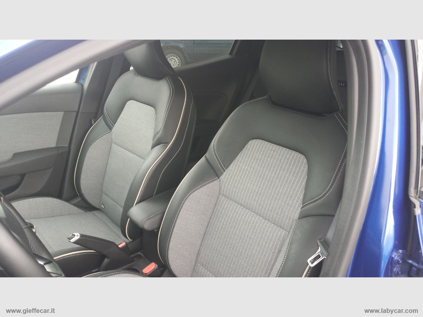 Clio TCe 90 CV 5p. TECHNO - immagine 7