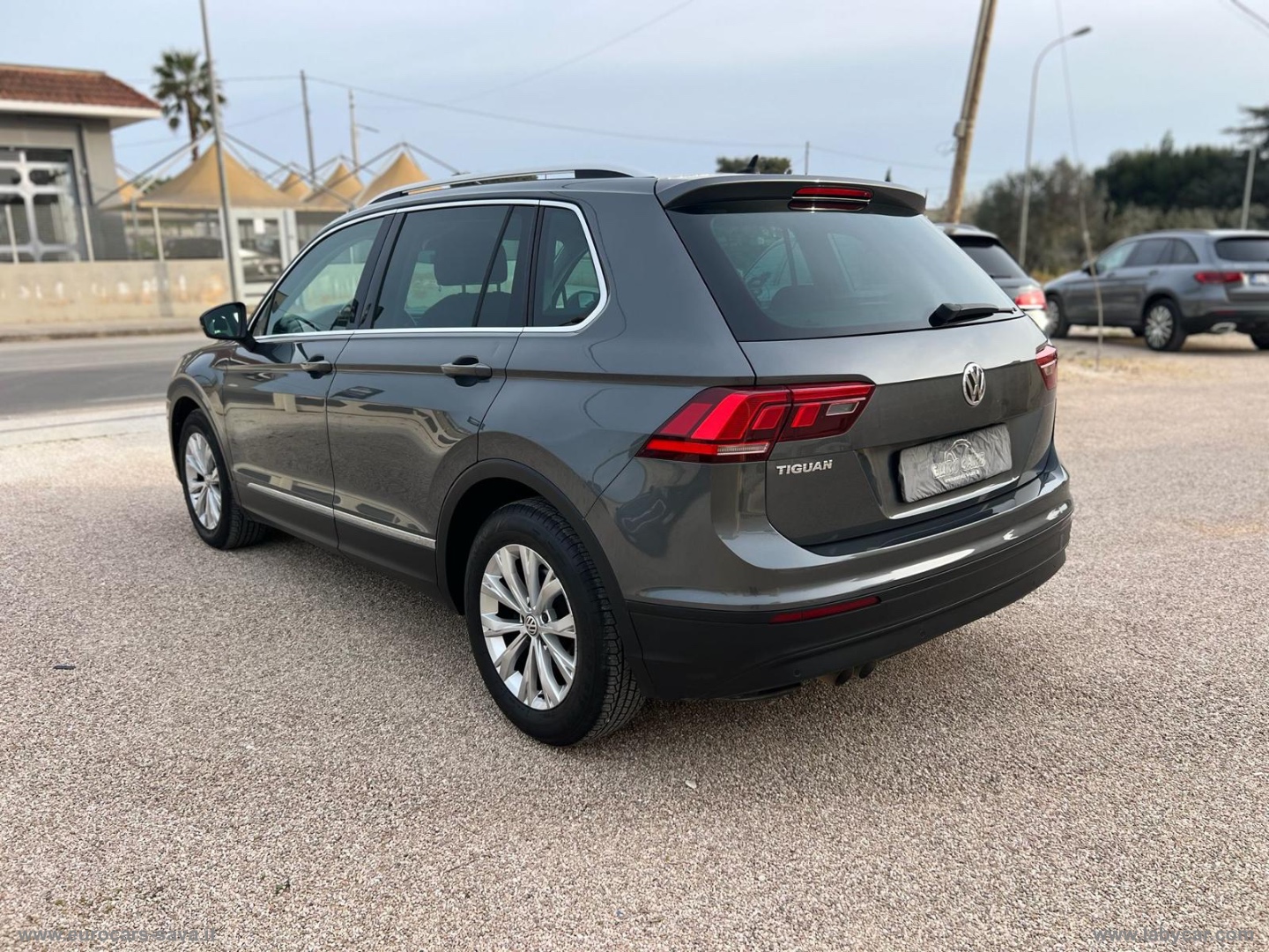 Tiguan 2.0 TDI Business BMT - immagine 7