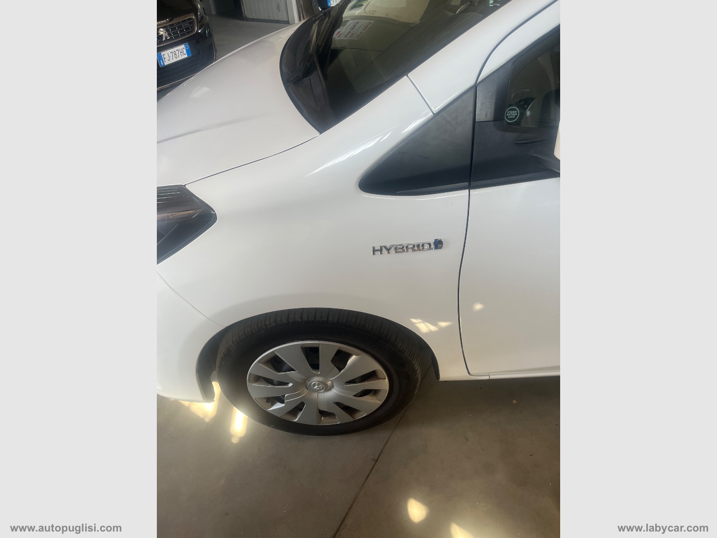 Yaris 1.5 Hybrid 5p. COOL - immagine 7