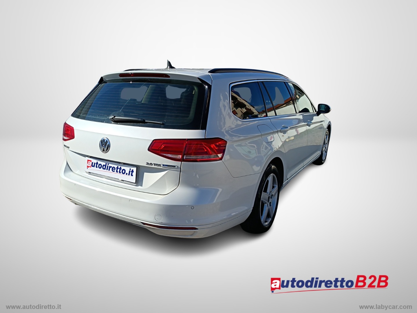 Passat 2.0 TDI DSG Executive BMT - immagine 7