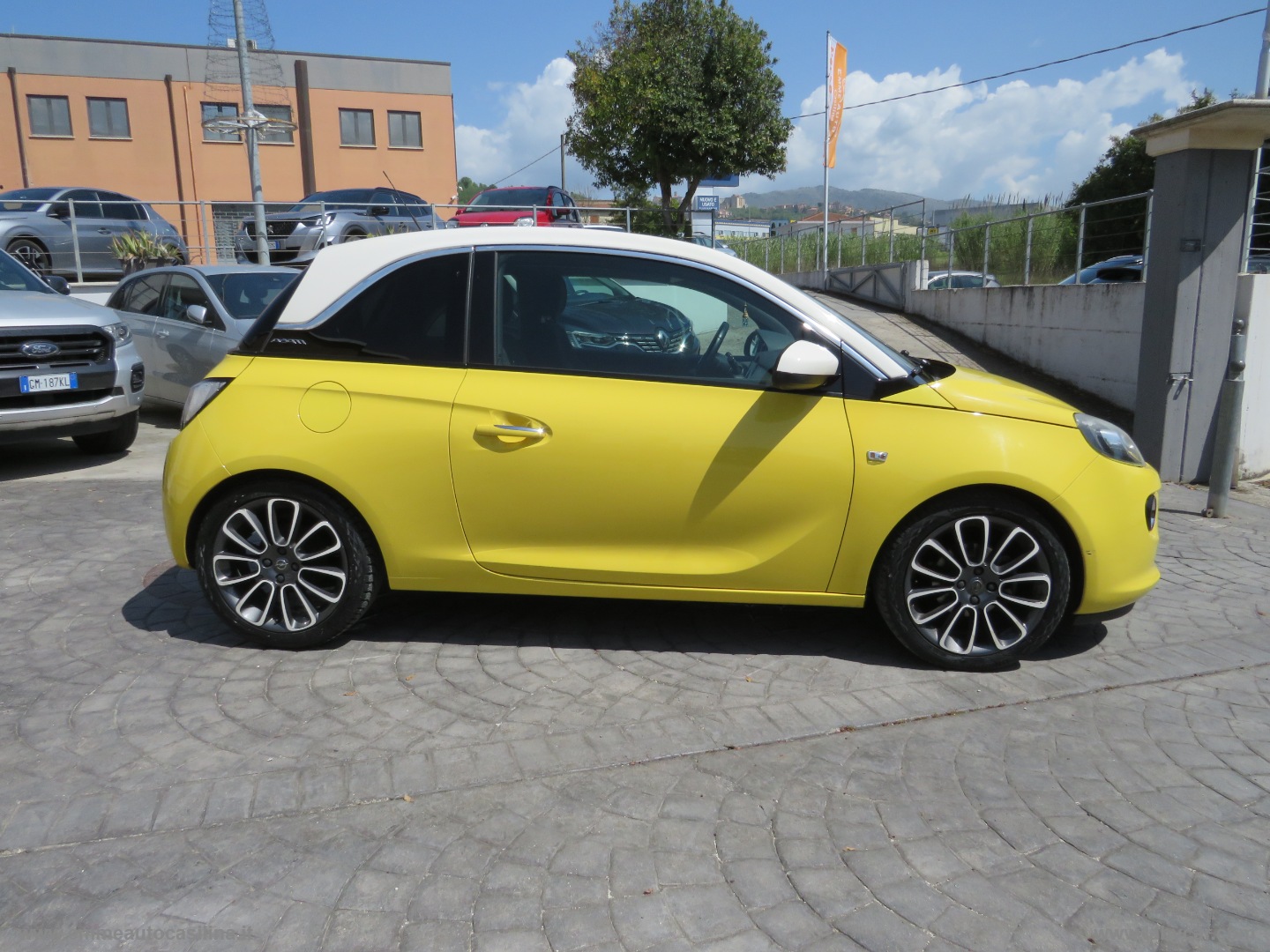 Adam 1.4 87 CV GPL Tech Glam - immagine 7