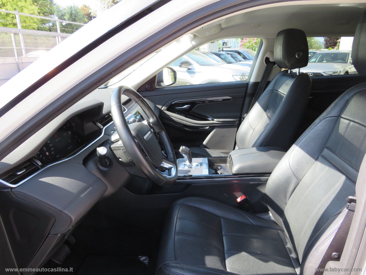 RR Evoque 2.0D L.Flw 150 AWD Auto HSE - immagine 7