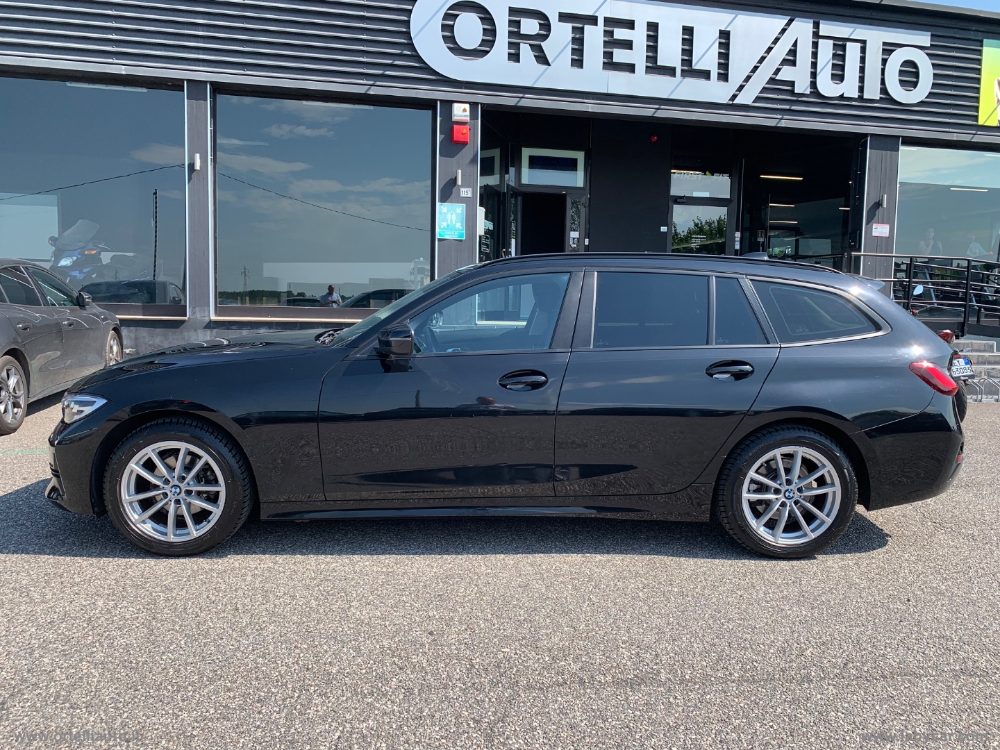 318d 48V Touring Business Advantage - immagine 7
