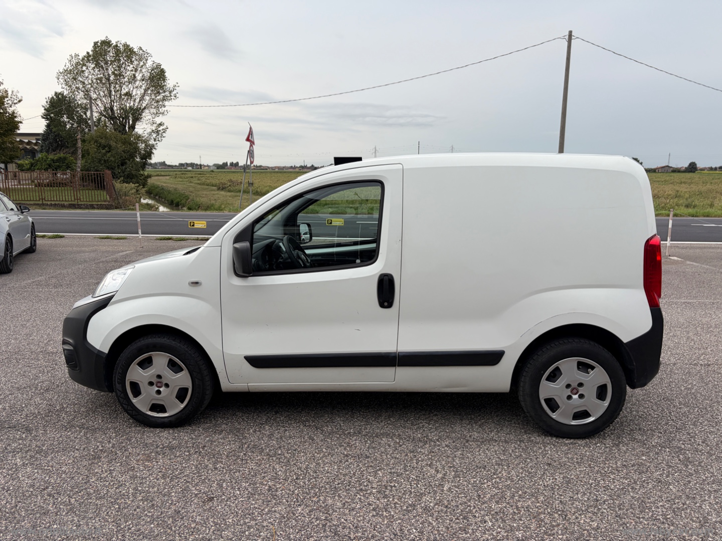 Fiorino 1.3 MJT 95CV Cargo SX +IVA - immagine 7