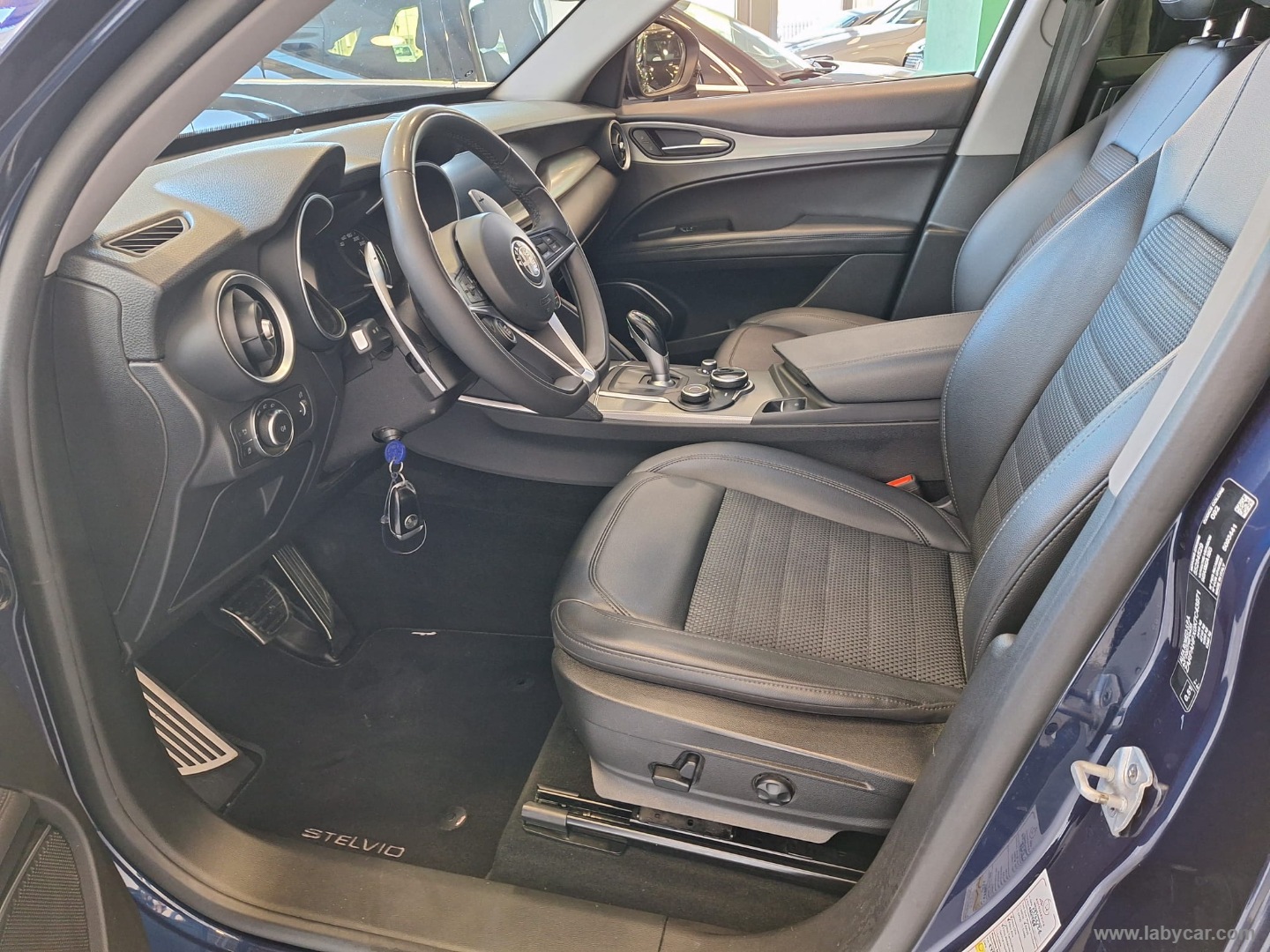Stelvio 2.2 T.diesel 190 CV AT8 Q4 Exec. - immagine 7