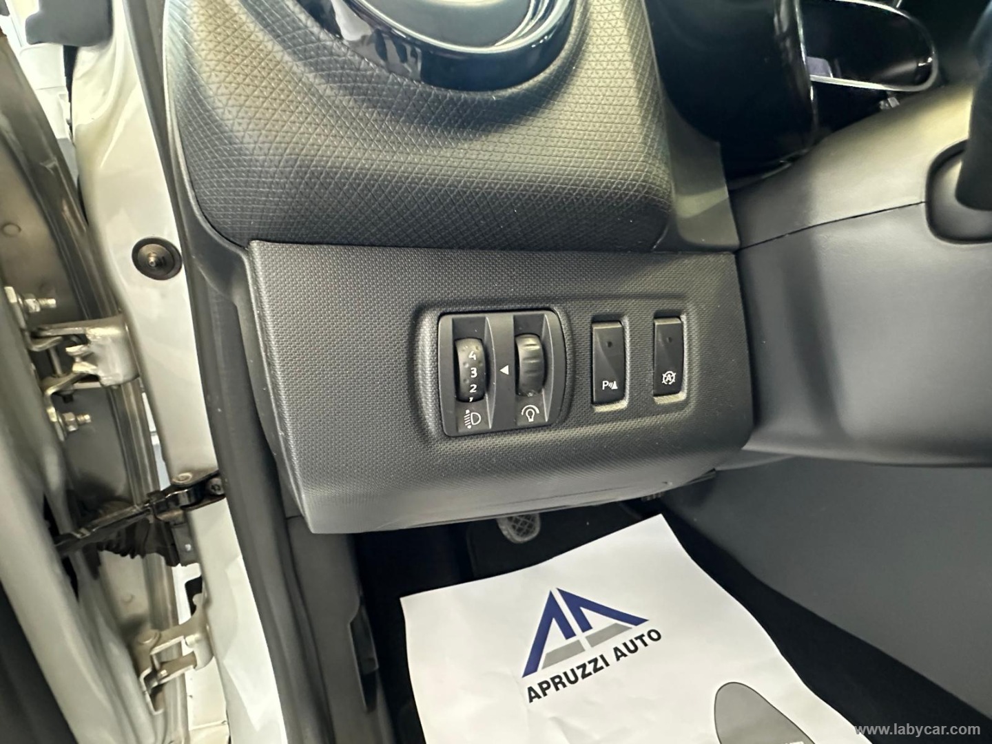 Clio 1.5 dCi 8V 90 CV S&S 5p. GT Line - immagine 7