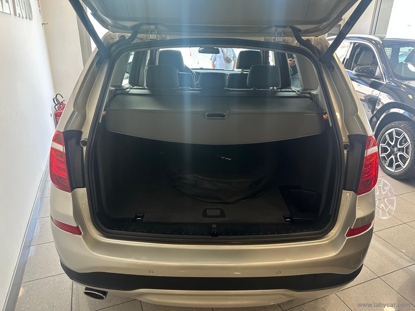X3 xDrive20d Business aut. - immagine 7