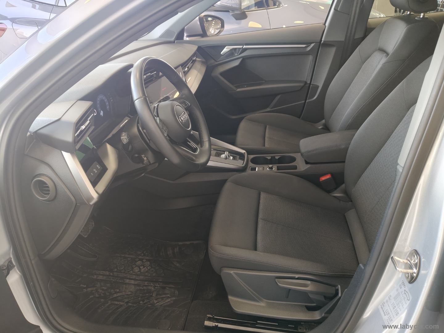 A3 Sedan 30 TDI S tronic Business - immagine 7