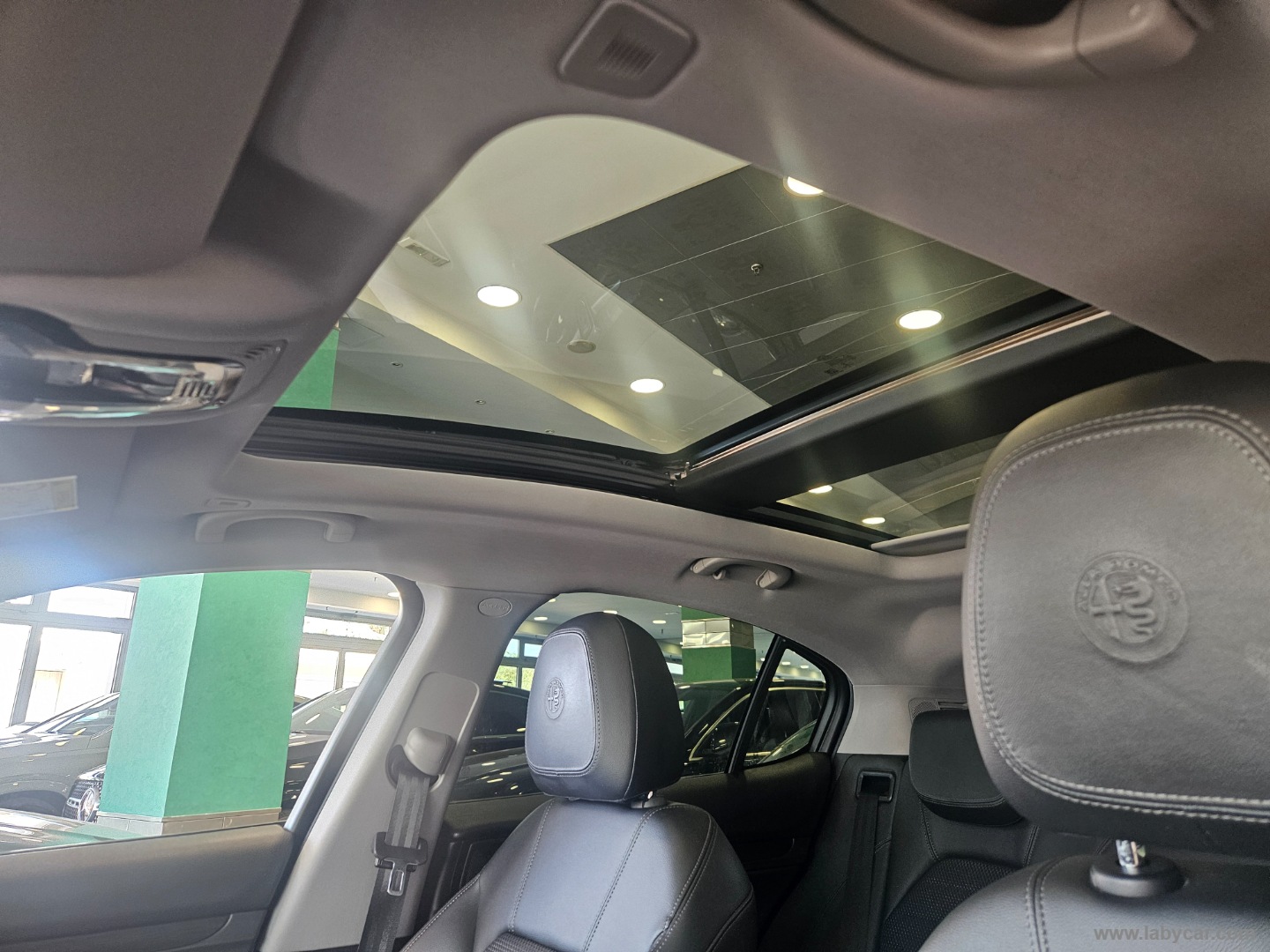 Stelvio 2.2 T.diesel 210 CV AT8 Q4 Exec. - immagine 7