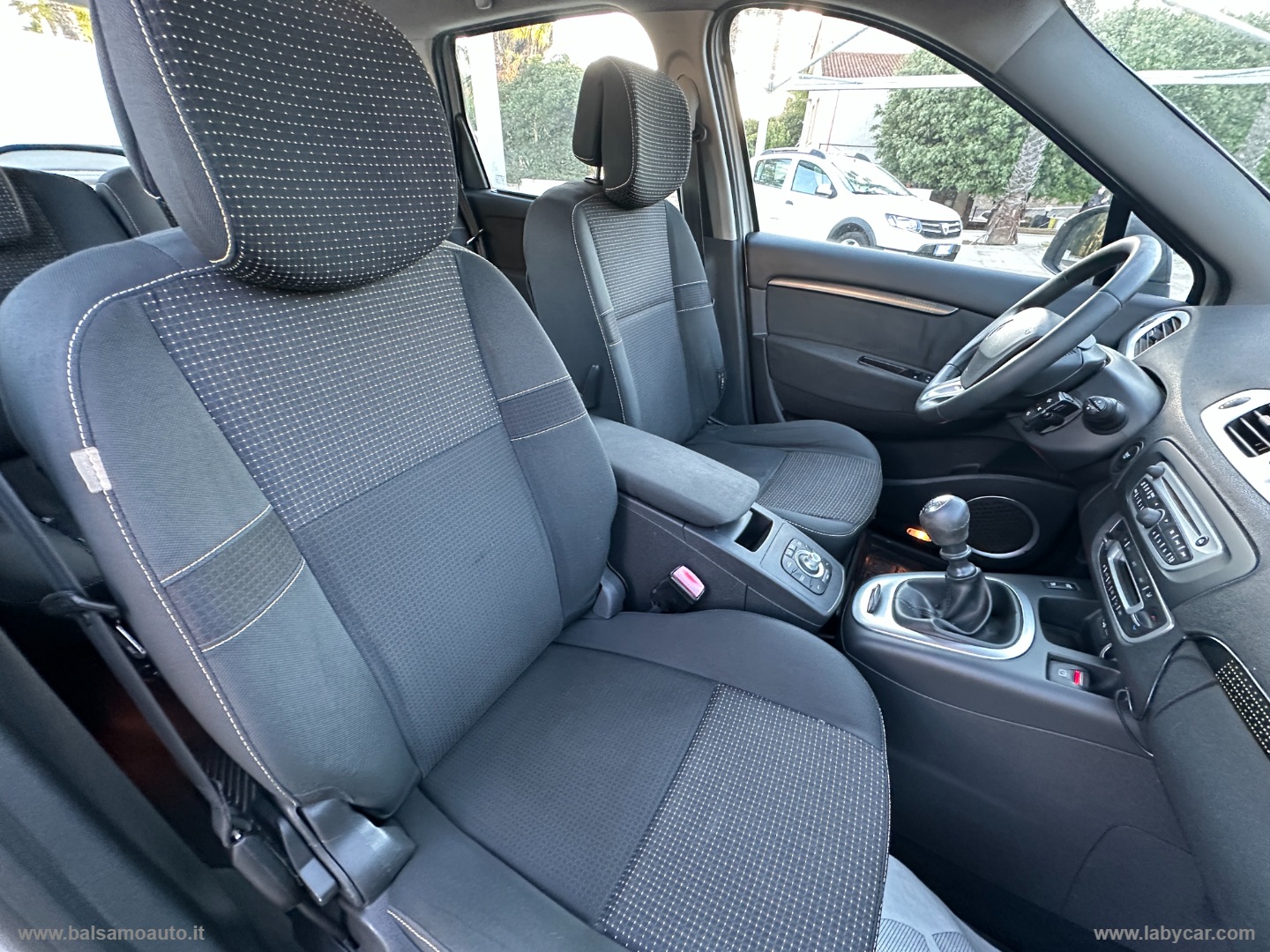 Scénic 1.5 dCi 110 CV Confort - immagine 7