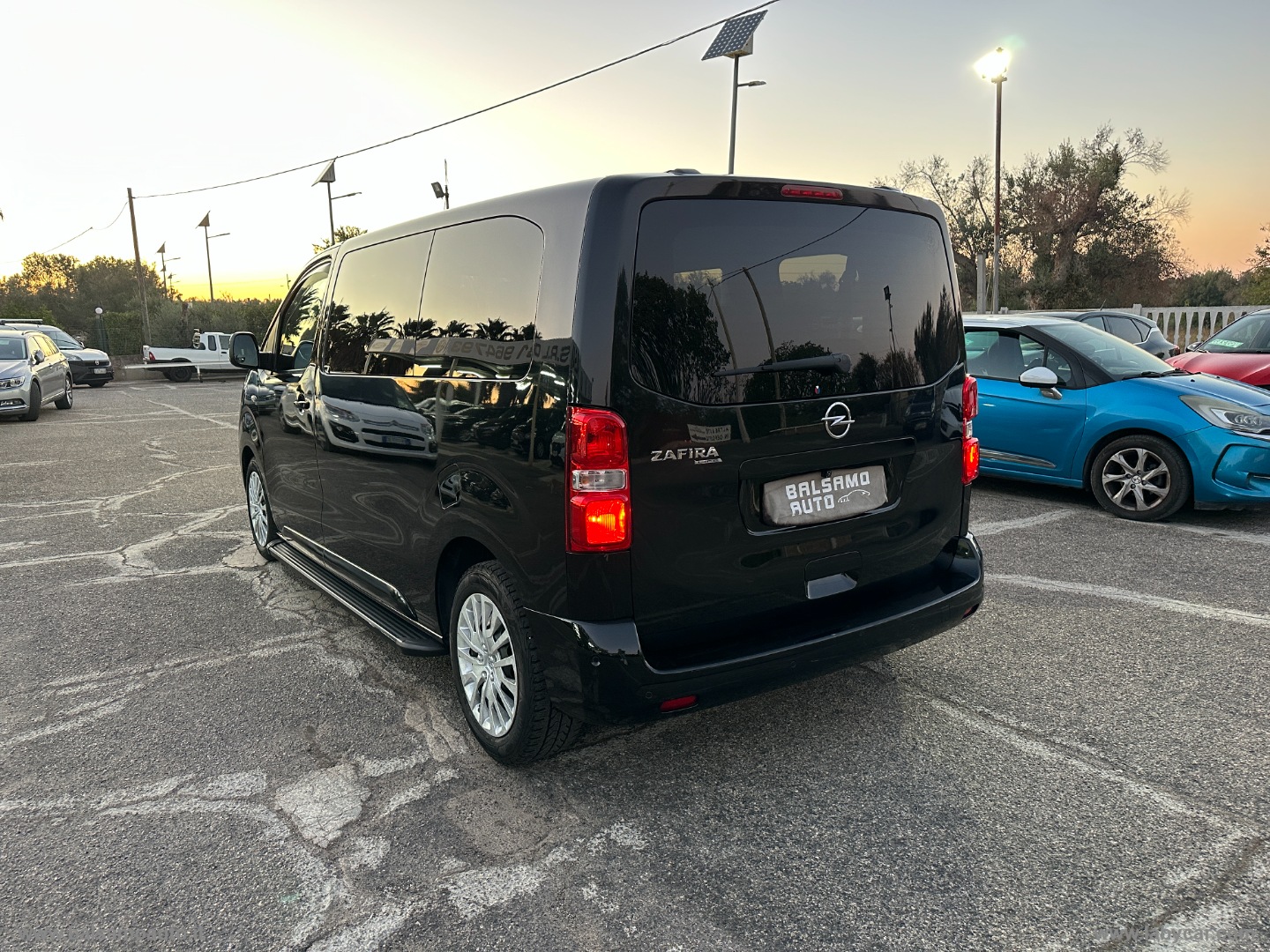 Zafira Life 1.5D 120 CV Advance M - immagine 7