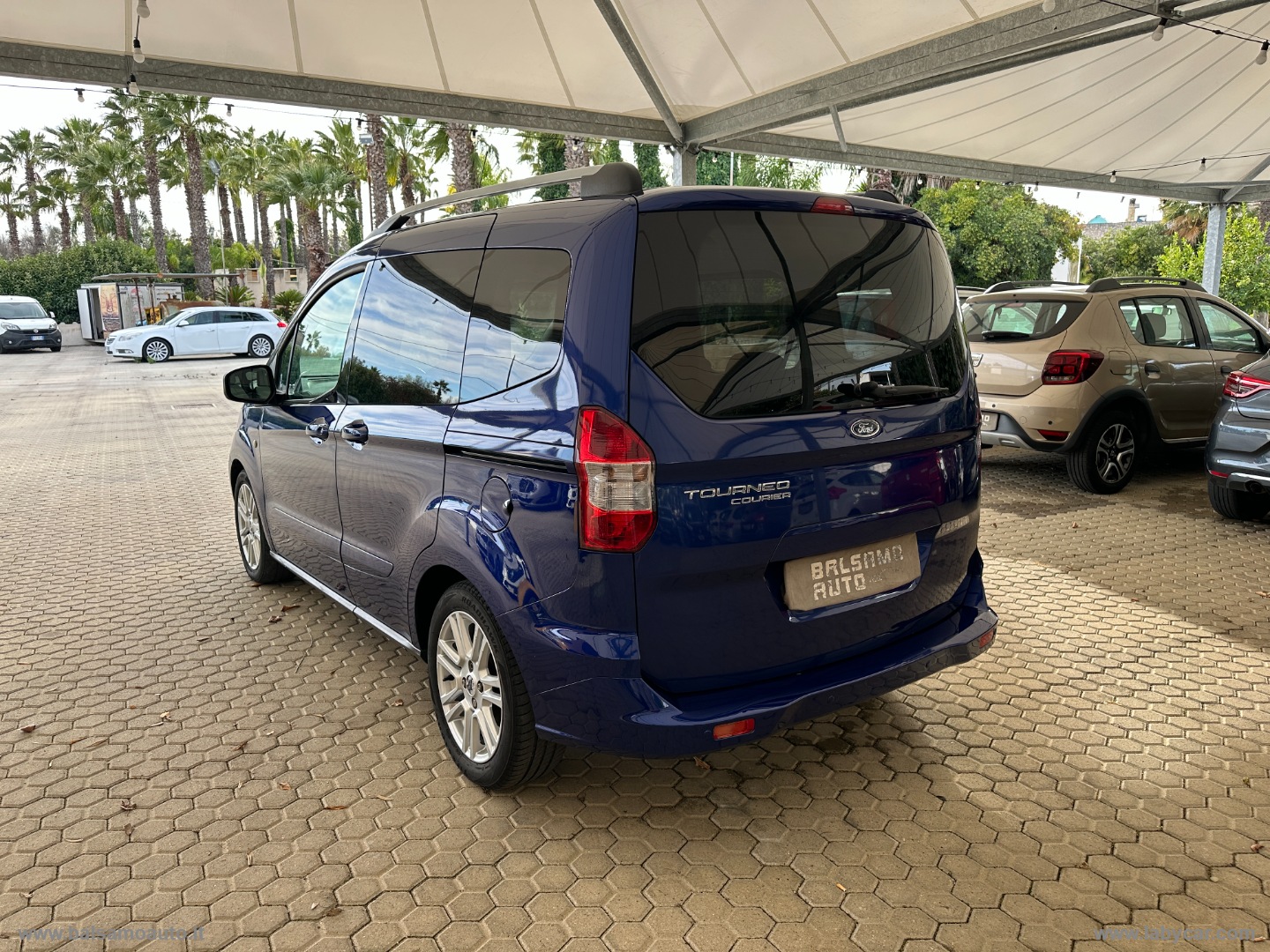 Tourneo Courier 1.5 TDCI 75 CV Titanium - immagine 7