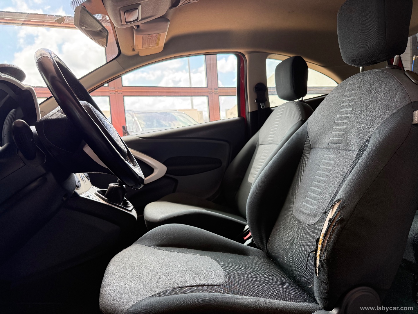 Ka 1.3 TDCi 75 CV Titanium - immagine 7