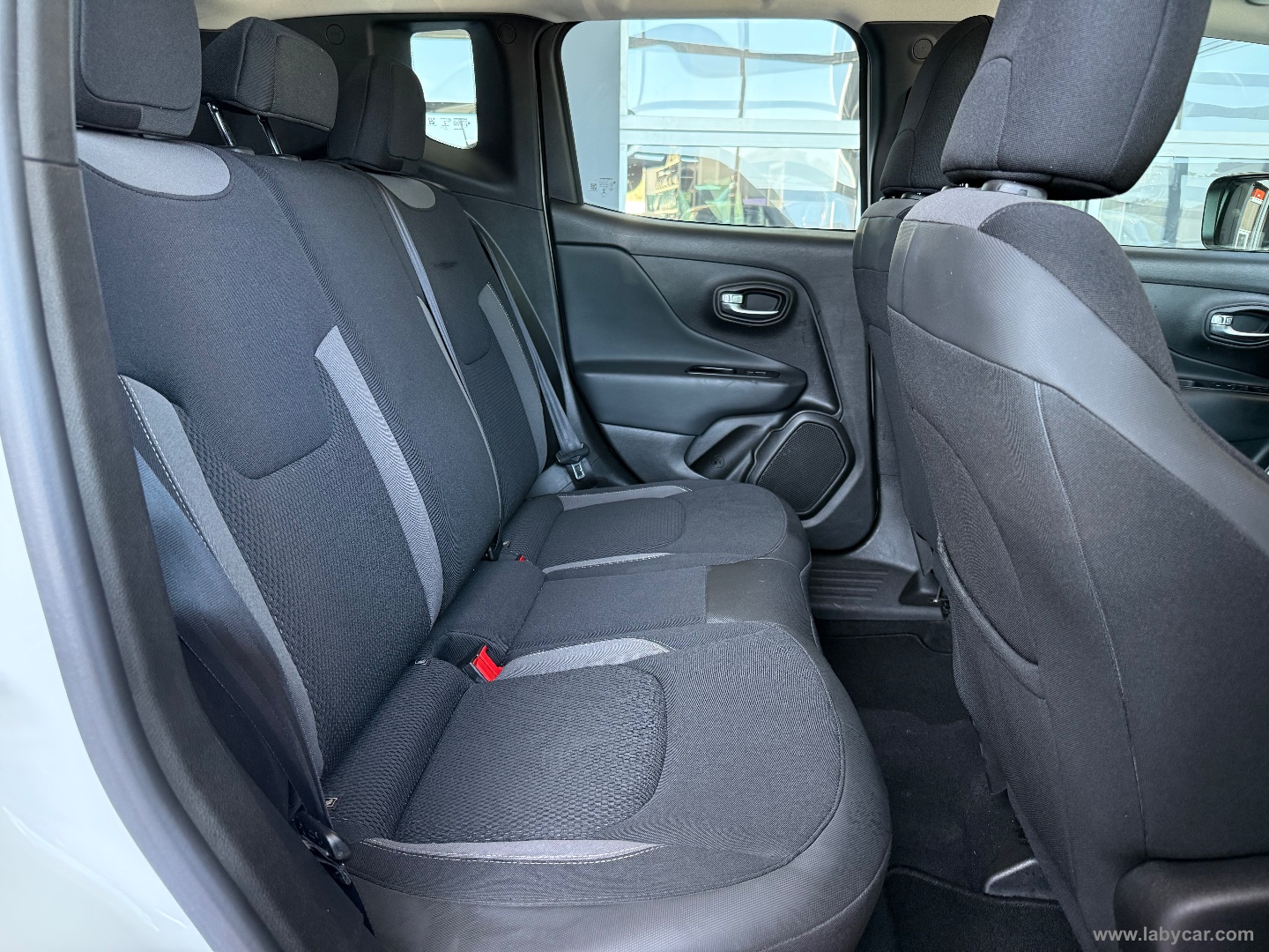 Renegade 1.6 Mjt 130CV Limited - immagine 7