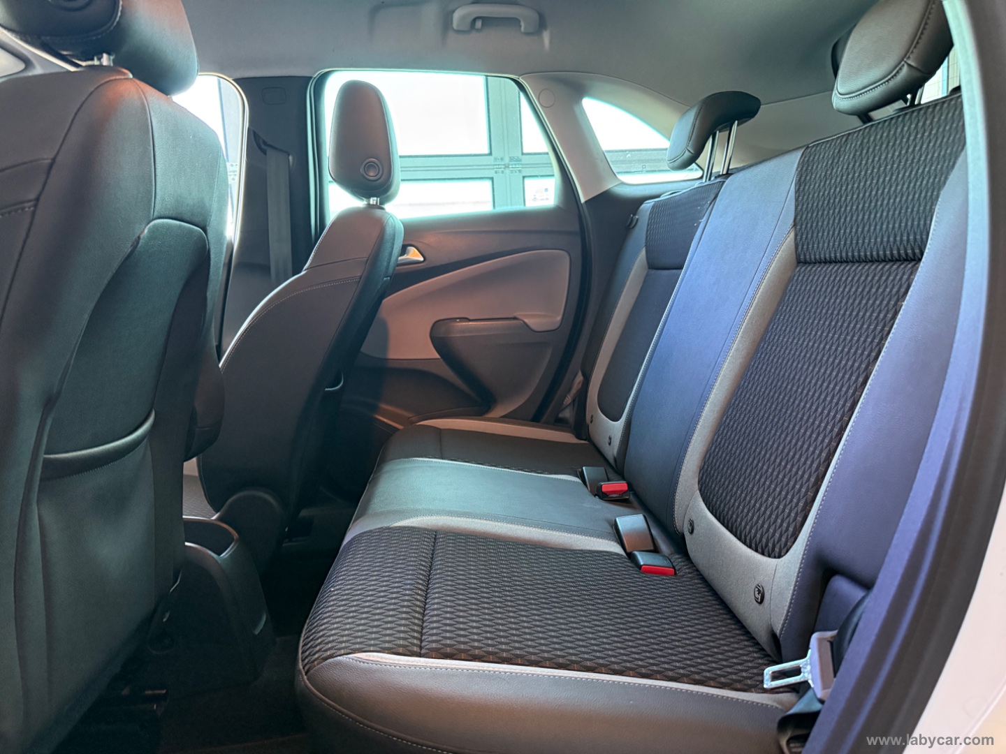 Crossland X 1.2 T 12V 110CV aut.120 Ann. - immagine 7