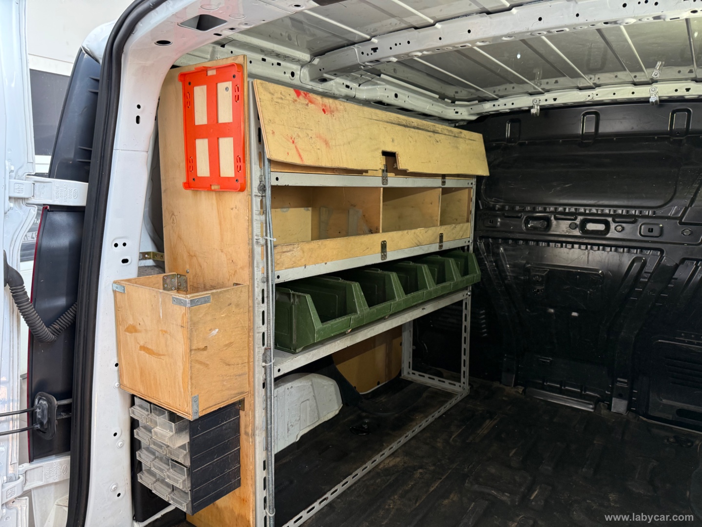 Tran.Con. 200 1.5TDCi 100 PC Furg. Entry - immagine 7