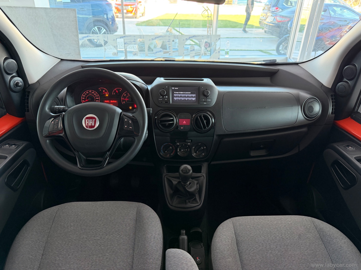 QUBO 1.4 8V 77 CV Easy - immagine 7