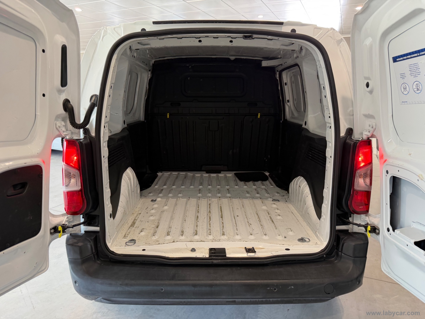 Combo Cargo 1.5 D 100CV S&S PC 650kg - immagine 7