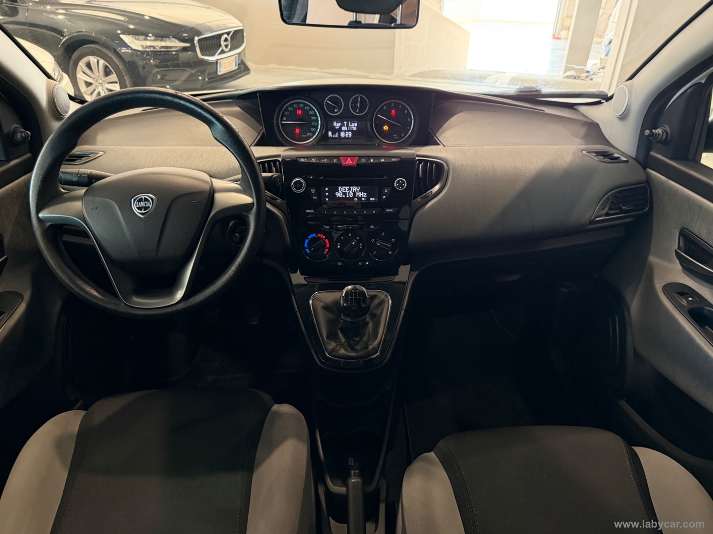 Ypsilon 1.2 69 CV 5p. GPL Ecochic Silver - immagine 7