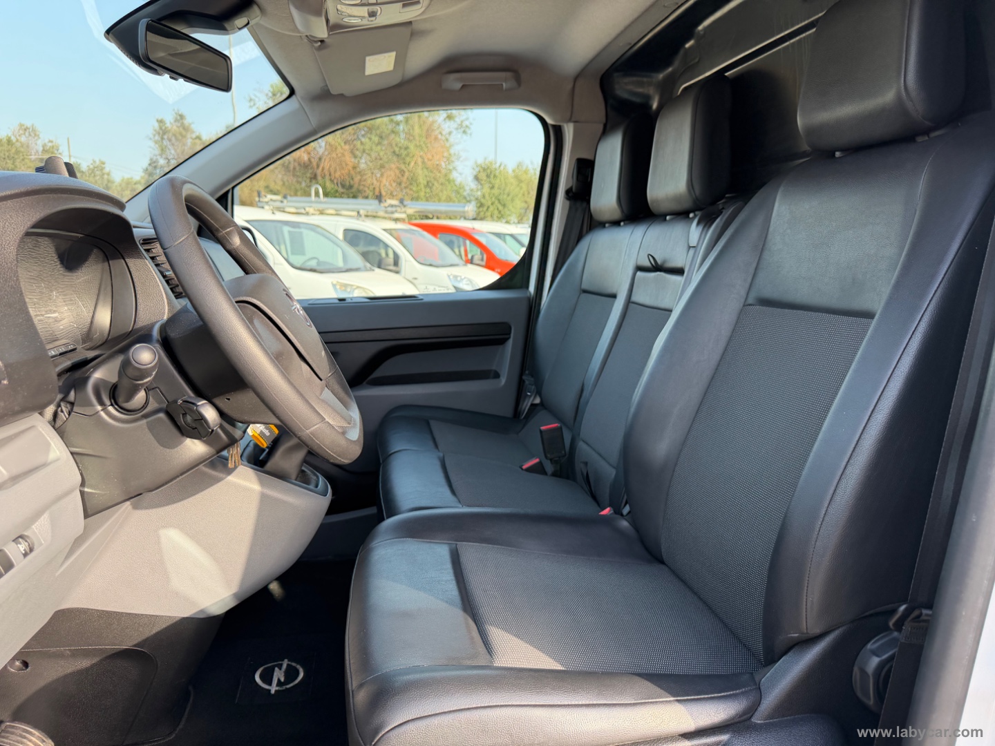 Vivaro 2.0D120S&S PL-SL-TN L F.Ess. Mag. - immagine 7